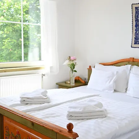 Székely Kúria Couette-café